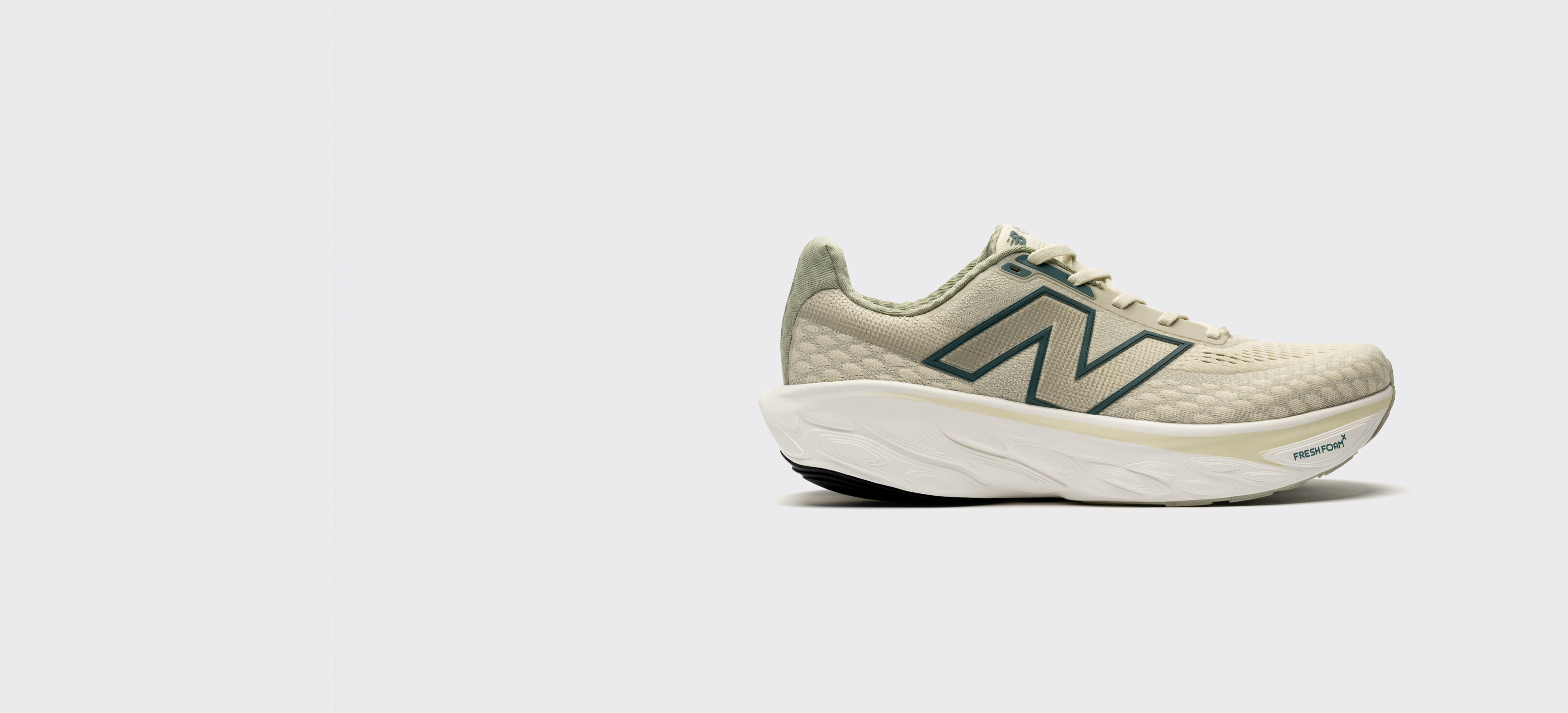 New balance running dress deals