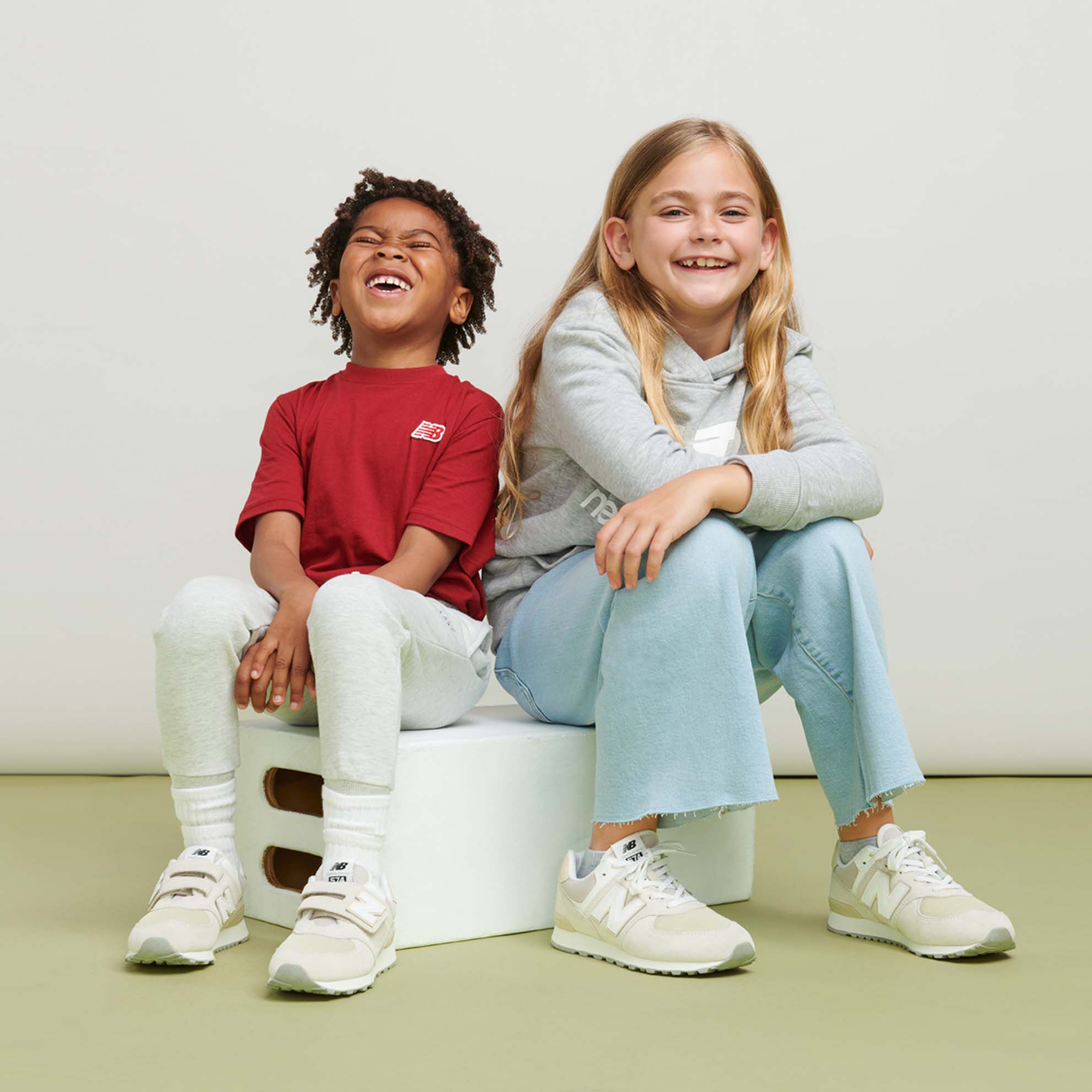Discount new balance outlet toddler shoes